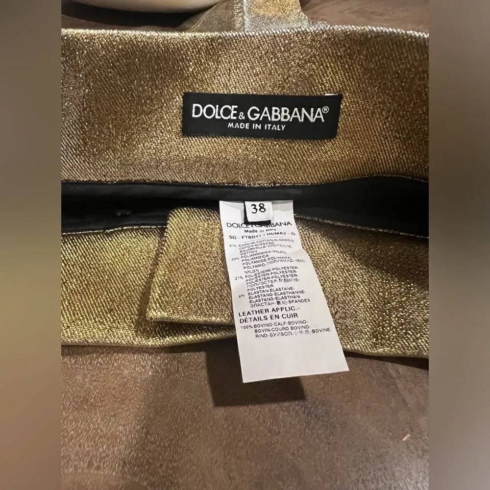 Dolce and Gabbana gold shorts size 38 (US2) - Picture 9 of 12